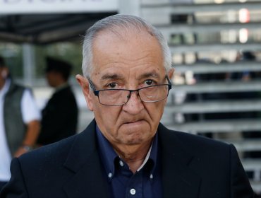 Cura Tito Rivera quedó con arresto domiciliario nocturno tras formalización por abuso sexual