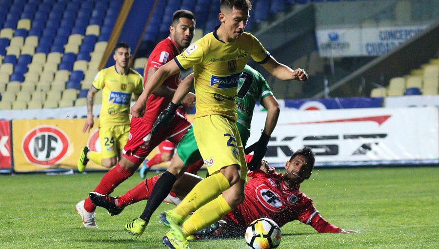 U. La Calera quiere recuperar la punta del torneo en partido ante U. de Concepción