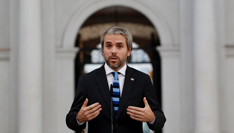 Gobierno por reunión con el Frente Amplio: "Los esperamos con cariño y ansiedad"