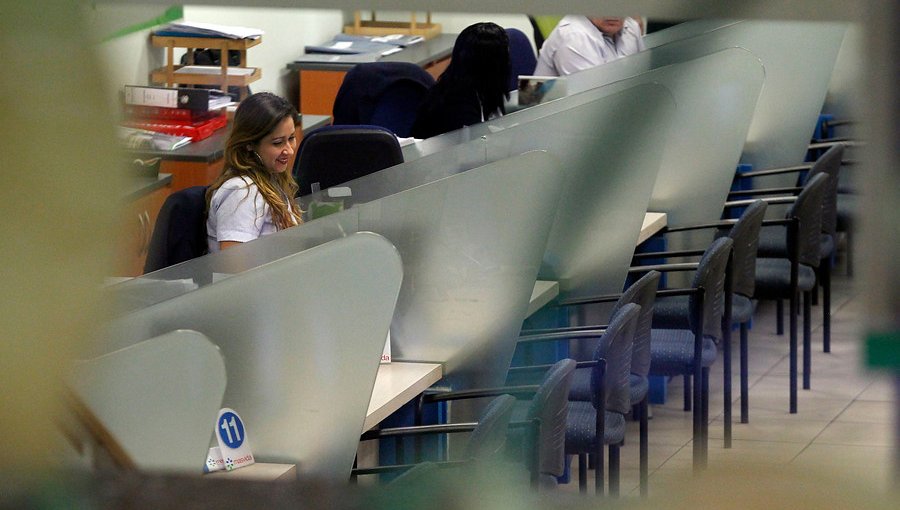 Diputados DC emplazan al Gobierno a ingresar la reforma al sistema de Isapres