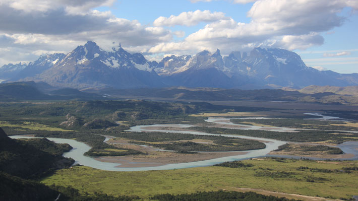 Declaran Alerta Amarilla en Torres del Paine por peligro de desborde de río