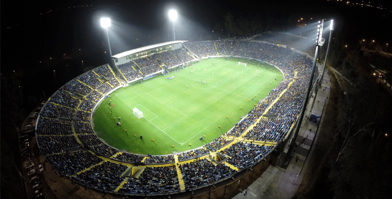 'Twitteros Solidarios' pidió a ruleteros y cruzados que lleven ovillos de lana al estadio