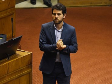 Diputado Ibáñez confesó haber consumido marihuana hace un mes: "No creo que eso afecte mi labor parlamentaria"