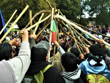 Marcha mapuche no autorizada culminó con disturbios y destrozos en Temuco