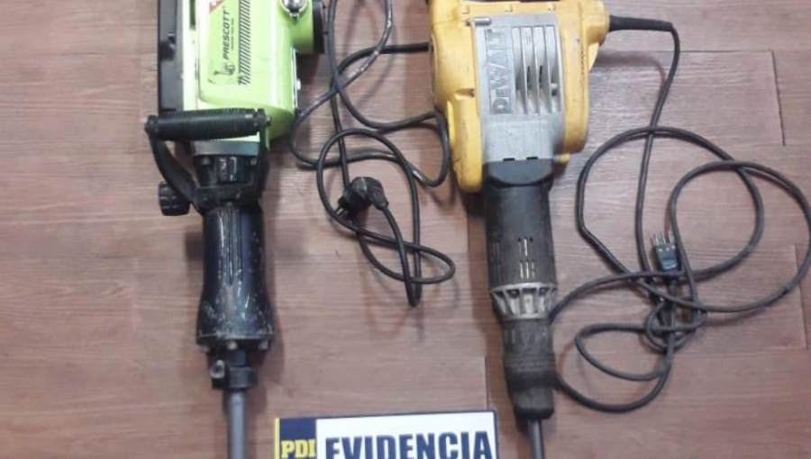 Detuvieron a dos sujetos de Valparaíso que ofertaban herramientas robadas en redes sociales