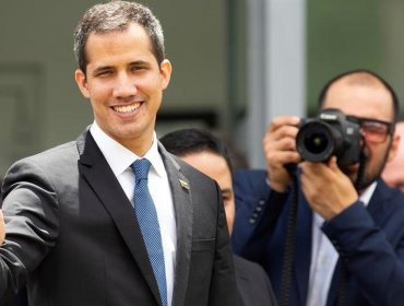 Comitiva chilena se reunirá con el 'presidente encargado' de Venezuela, Juan Guaidó