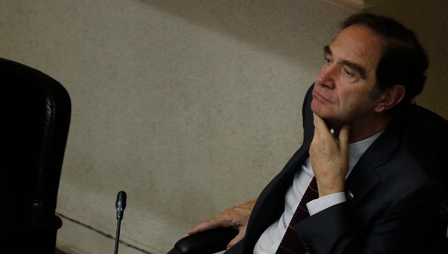 Ministro de Justicia se abstuvo de nominar a su ex jefe de gabinete como notario: subsecretario decidirá
