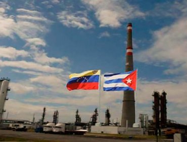 Canciller de Venezuela asegura que su petróleo llegará a Cuba, pese a sanciones de Estados Unidos