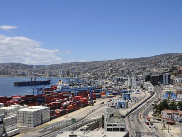 Gobierno y Empresa Portuaria de Valparaíso fortalecen lazos para seguir adelante con 'Terminal 2'