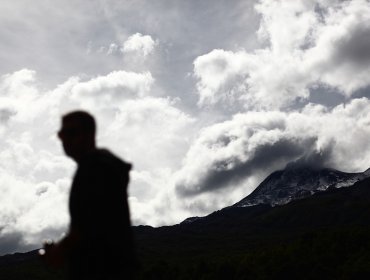 Nueva explosión en complejo volcánico Nevados de Chillán: esta vez fue más violenta