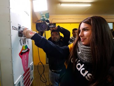 Implementan primer dispensador de condones en liceo de Valparaíso