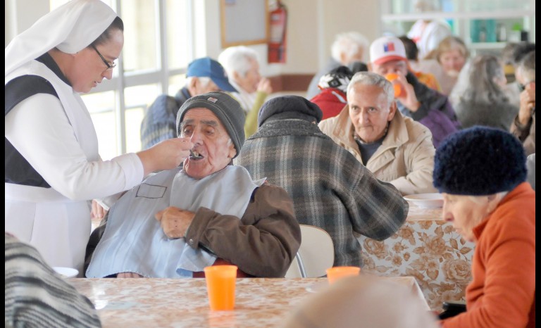 Fundación Las Rosas lanza campaña contra el Alzheimer en la región de Valparaíso