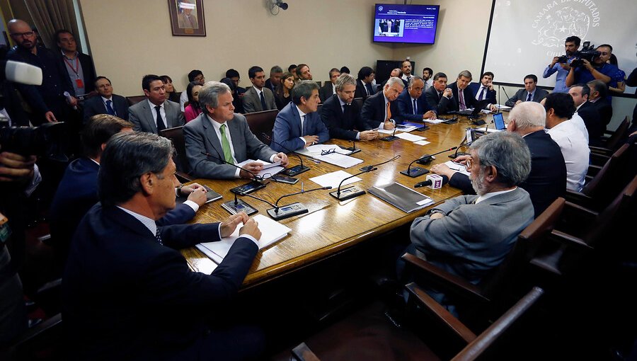 Diputados RN tras aprobar legislar Modernización Tributaria: "Se ha derrotado a la pequeñez política"