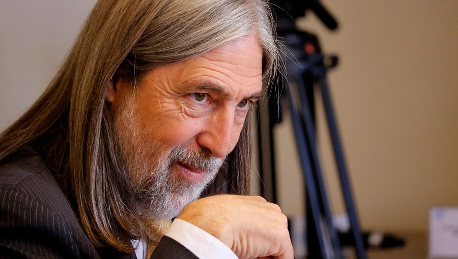 Senador Letelier: "Involucrarme en las malas prácticas de jueces acusados es miserable"