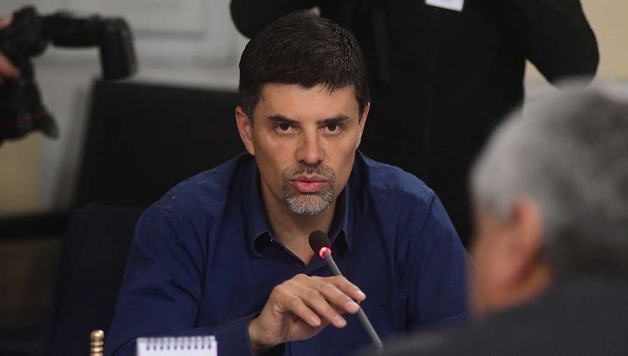 Diputado Díaz criticó a la DC por aprobar idea de legislar la Reforma Tributaria