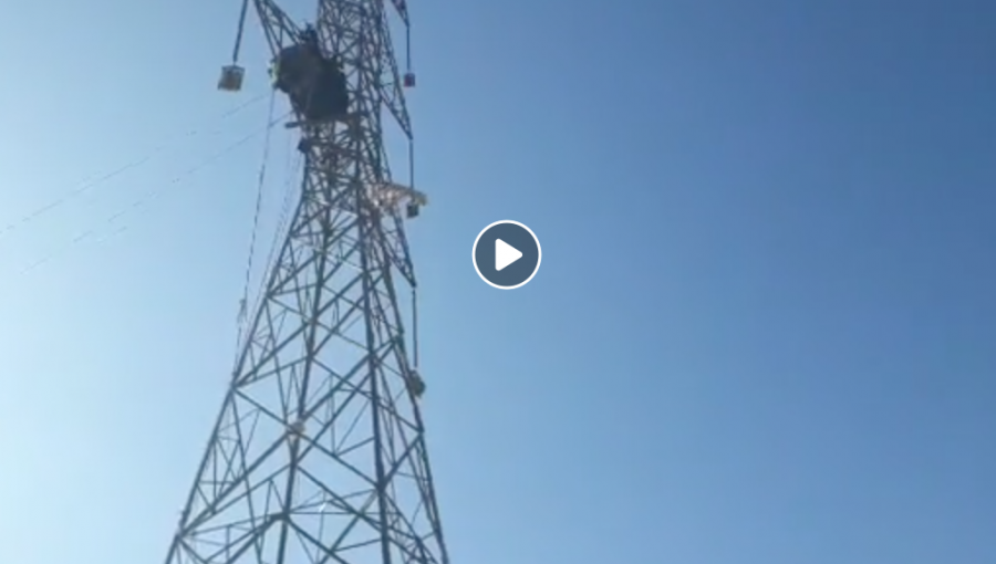 Comuneros de La Dormida transmitieron en vivo el desalojo del GOPE desde torre de alta tensión