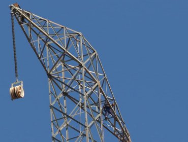 Intendente de Valparaíso expulsó a ciudadana argentina que participó en toma de torre en Olmué