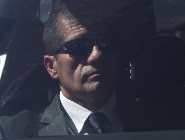 Juez de la Corte de Rancagua suspendido fue captado saliendo de su oficina con una bolsa