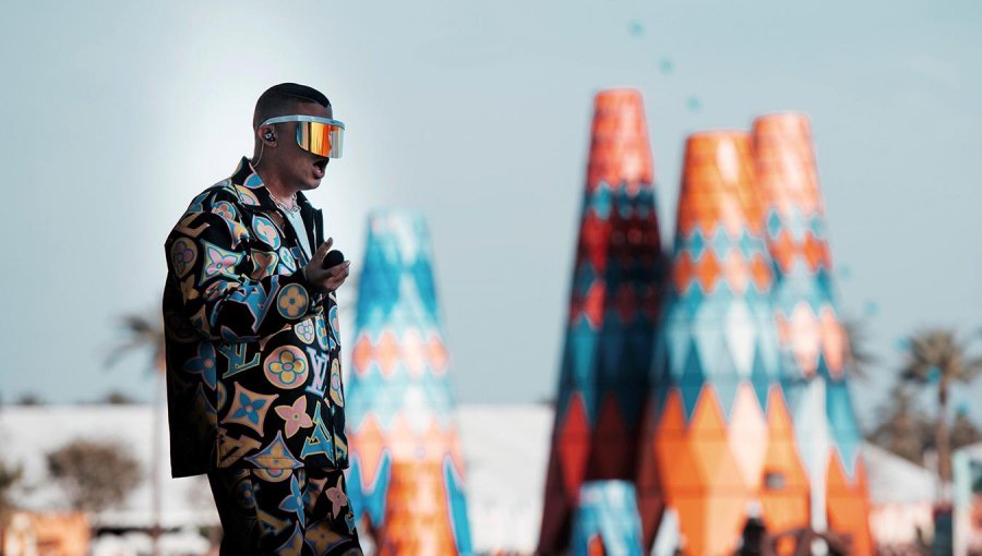 Bad Bunny cerró la tercera y última noche del festival Coachella 2019