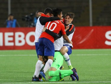 El curioso tuit de la Roja que causó malestar en los hinchas peruanos