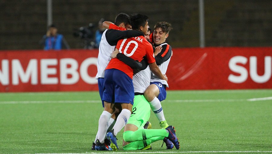 El curioso tuit de la Roja que causó malestar en los hinchas peruanos