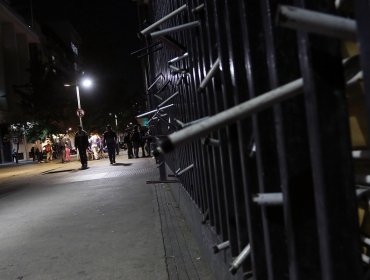 Estudiantes del Instituto Nacional realizan toma simbólica en protesta contra la ley Aula Segura