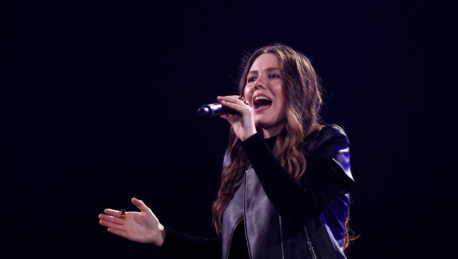 Cantante de Jesse & Joy anunció que se convertirá en madre junto a su esposa