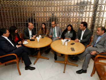 Diputados del PS apoyarán reelección de Álvaro Elizalde como presidente del partido