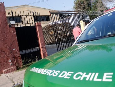 Delincuente que robó en vivienda de empresario de La Cruz fue baleado por carabineros durante su huída