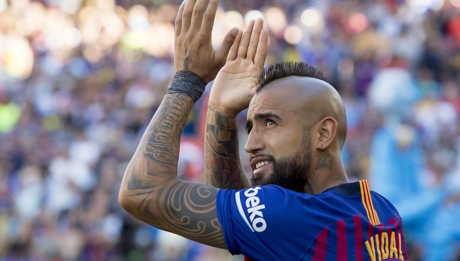 Barcelona buscaría renovar contrato con Arturo Vidal por "su gran momento y liderazgo"