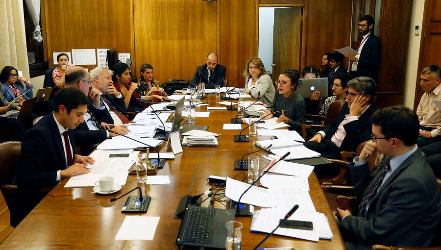 Comisión aprobó norma que determina que sexo sin consentimiento es violación