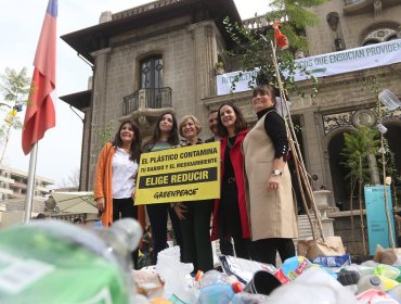 Providencia aprobó ordenanza que prohíbe utensilios de plásticos en el comercio