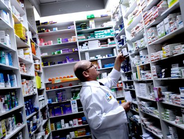 Fonasa busca conseguir acuerdo con farmacias para bajar precios de medicamentos