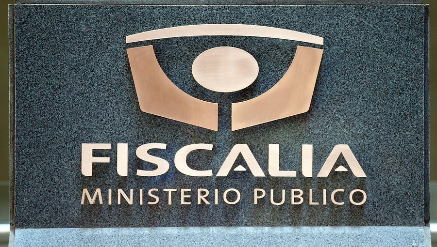 Funcionarios de la Fiscalía pidieron a Jorge Abbott proteger la independencia del Ministerio Público