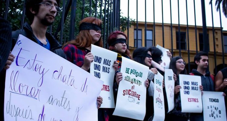 Mineduc envía carta a instituciones de educación superior por denuncias de sobrecarga académica