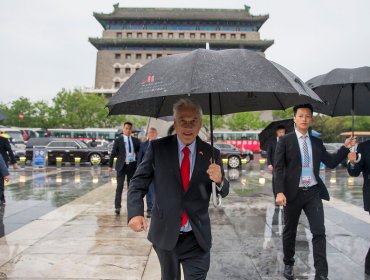 Piñera en China: "Firmamos acuerdos muy importantes para la calidad de vida de los chilenos"