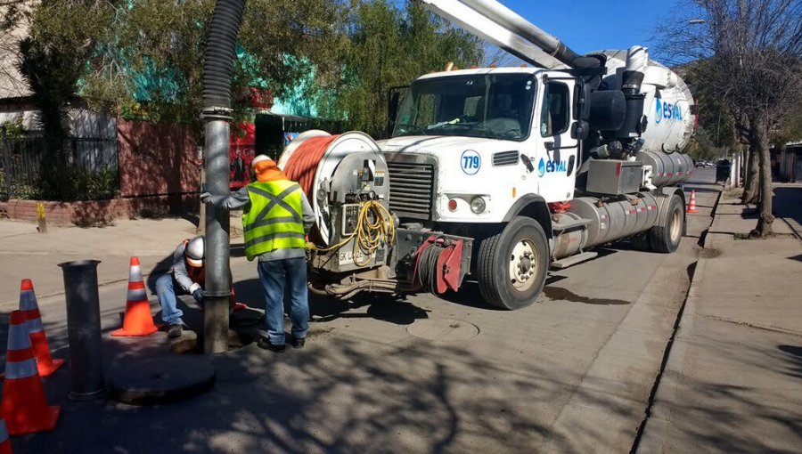 7 mil hogares de Quintero se verán beneficiados con obras de Esval