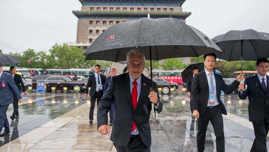 Piñera en China: "Firmamos acuerdos muy importantes para la calidad de vida de los chilenos"