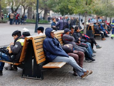 Encuesta de la U. de Chile: 247.443 personas se encuentran desocupadas en el Gran Santiago
