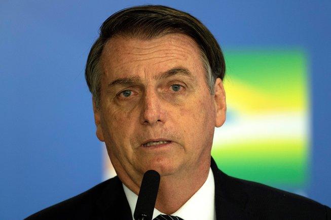 Bolsonaro manifestó que Brasil no debe convertirse en "un paraíso para el turismo gay"