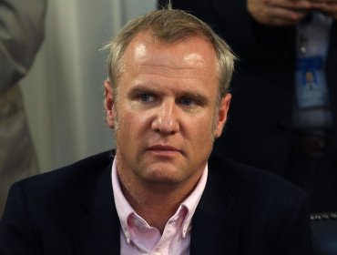 Felipe Kast cuestionó viaje de los hijos del presidente Piñera a gira por Asia