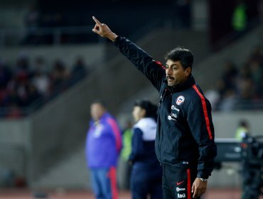 Entrenador de la Roja femenina: "Queremos estar a la altura en el Mundial y no hacer un papelón"