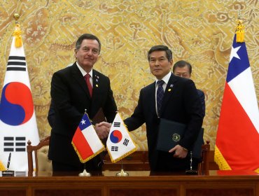 Chile y Corea del Sur firman Acuerdo de Cooperación en Defensa