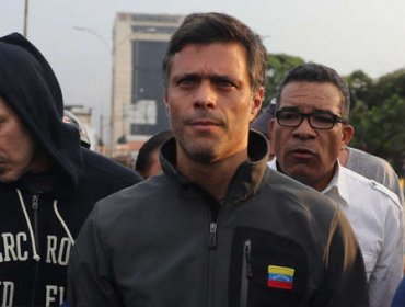 Leopoldo López y su esposa se retiraron de la embajada de Chile en Caracas