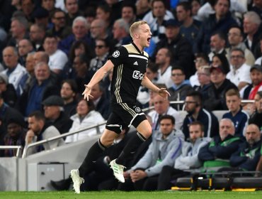 El Ajax sorprendió en Champions League al derrotar como visitante al Tottenham