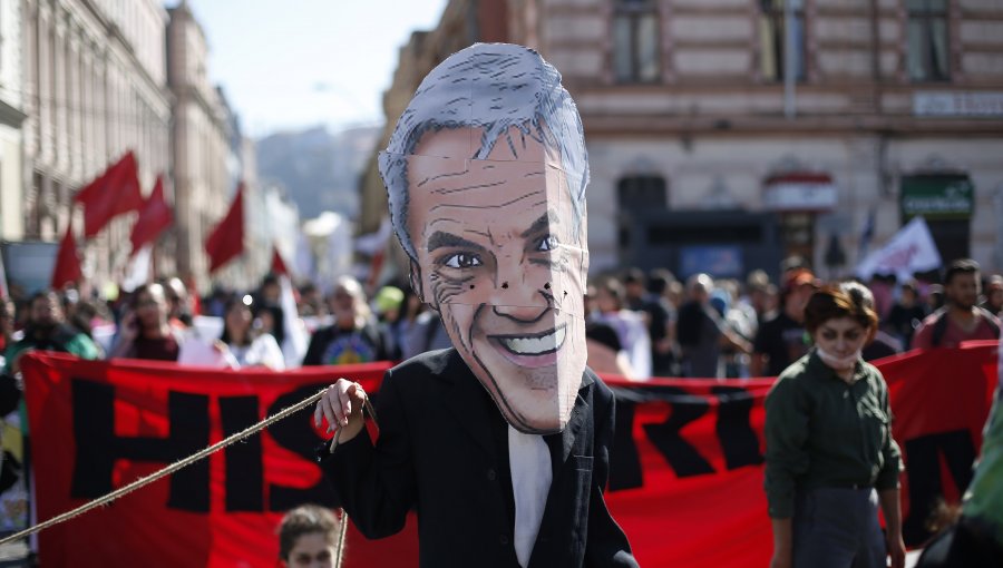 Más de 4 mil personas se manifestaron en el Día del Trabajador en Valparaíso