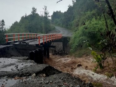 Realizan trabajos para reponer conectividad en rutas de la región de Los Lagos