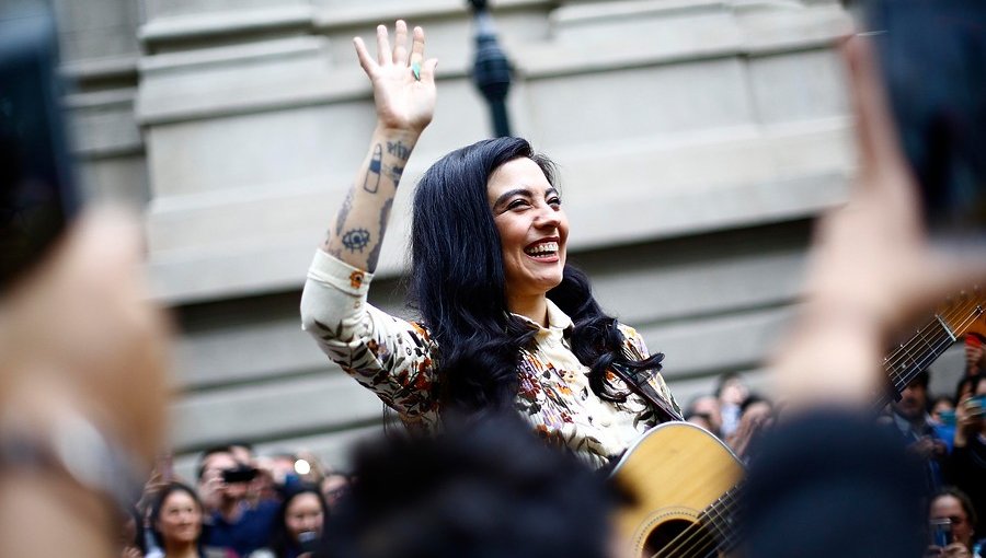 Mon Laferte anuncia fechas en regiones para presentar «La gira de Norma»