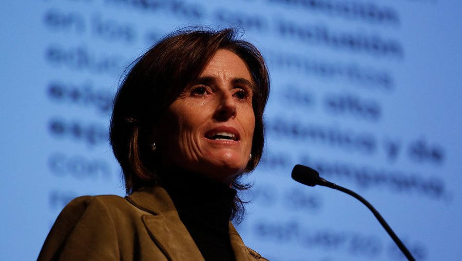 Ministra de Educación se reunirá con apoderados que critican Sistema de Admisión Escolar