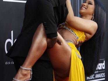 Cardi B aclaró supuesto uso de photoshop publicando video desnuda